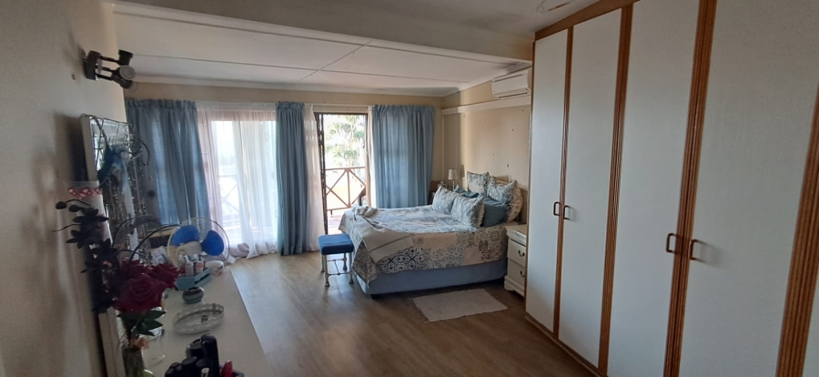 Bedroom Property for Sale in Winterstrand Eastern Cape